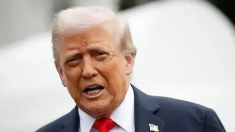 Trump Confronts Aussie Journalist Over Financial Transactions During Term